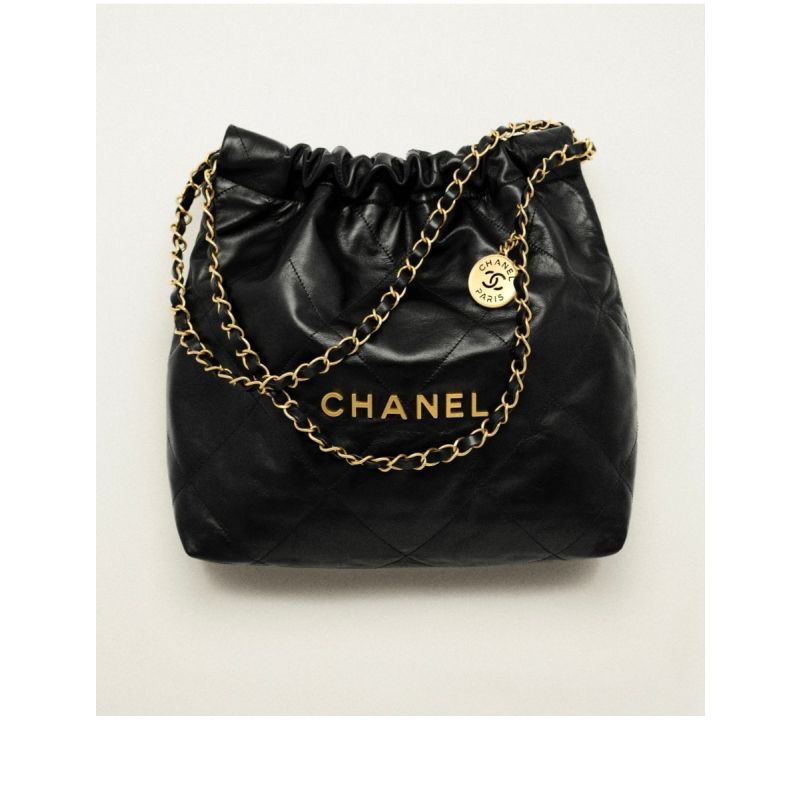 Chanel 22 Small Handbag-black