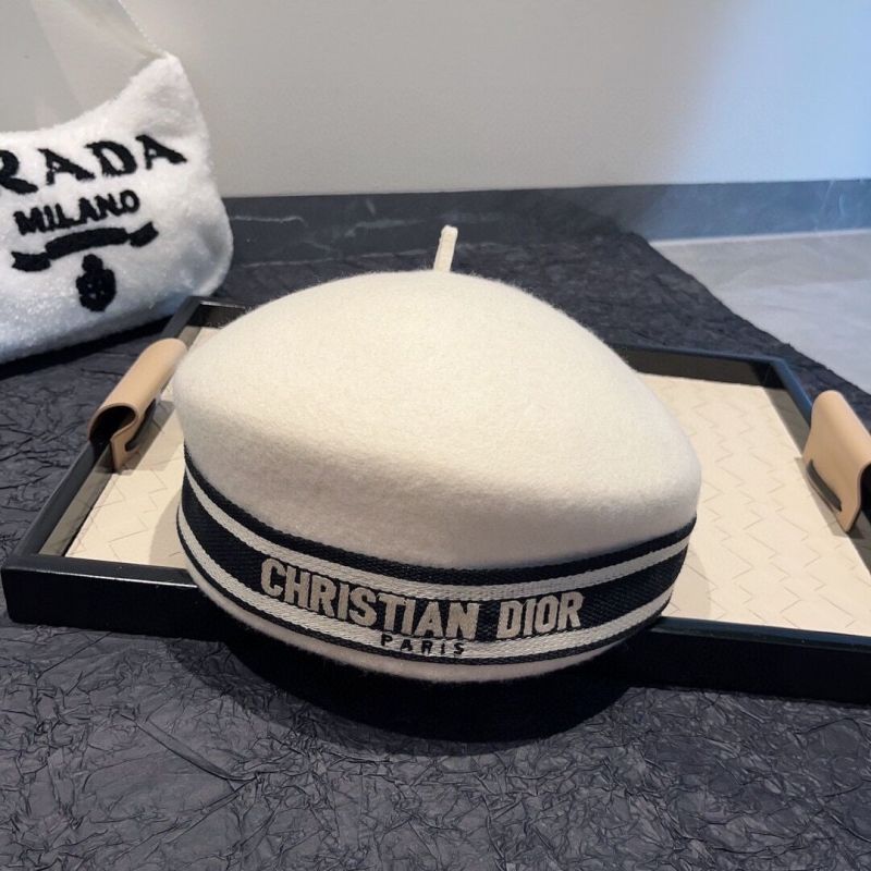 Christian Diortravel cap 