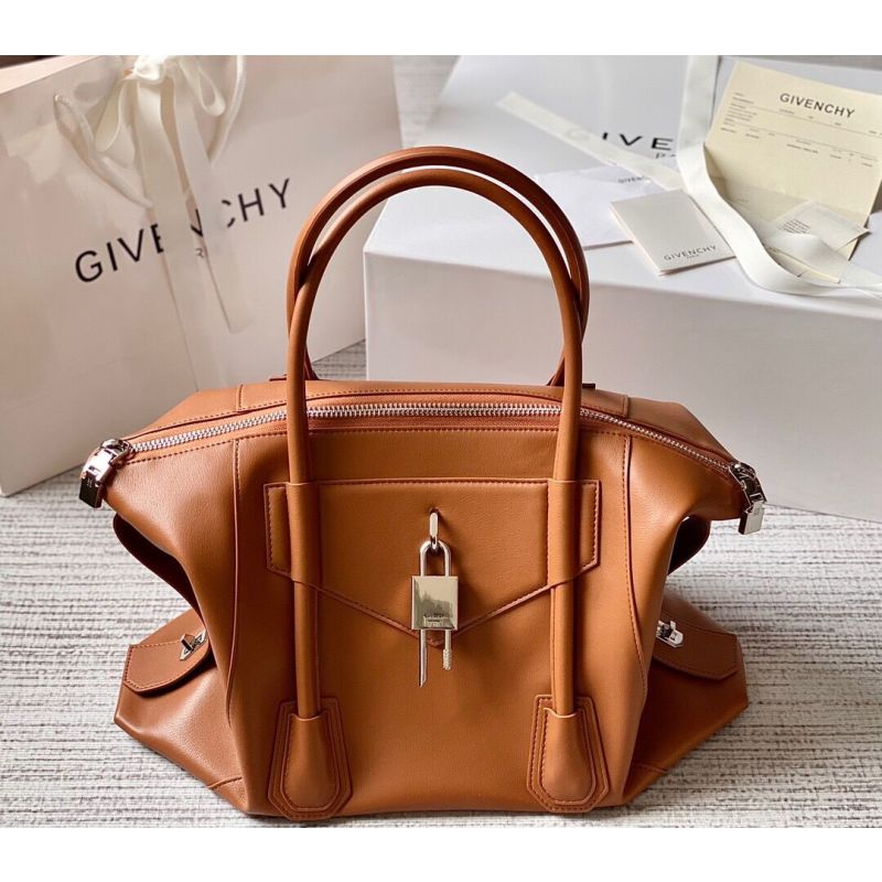 Givenchy Antigona Lock Soft Tote 